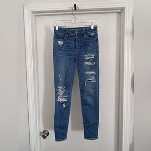American Eagle Outfitters | Ripped Blue Skinny Jeans | Size 0